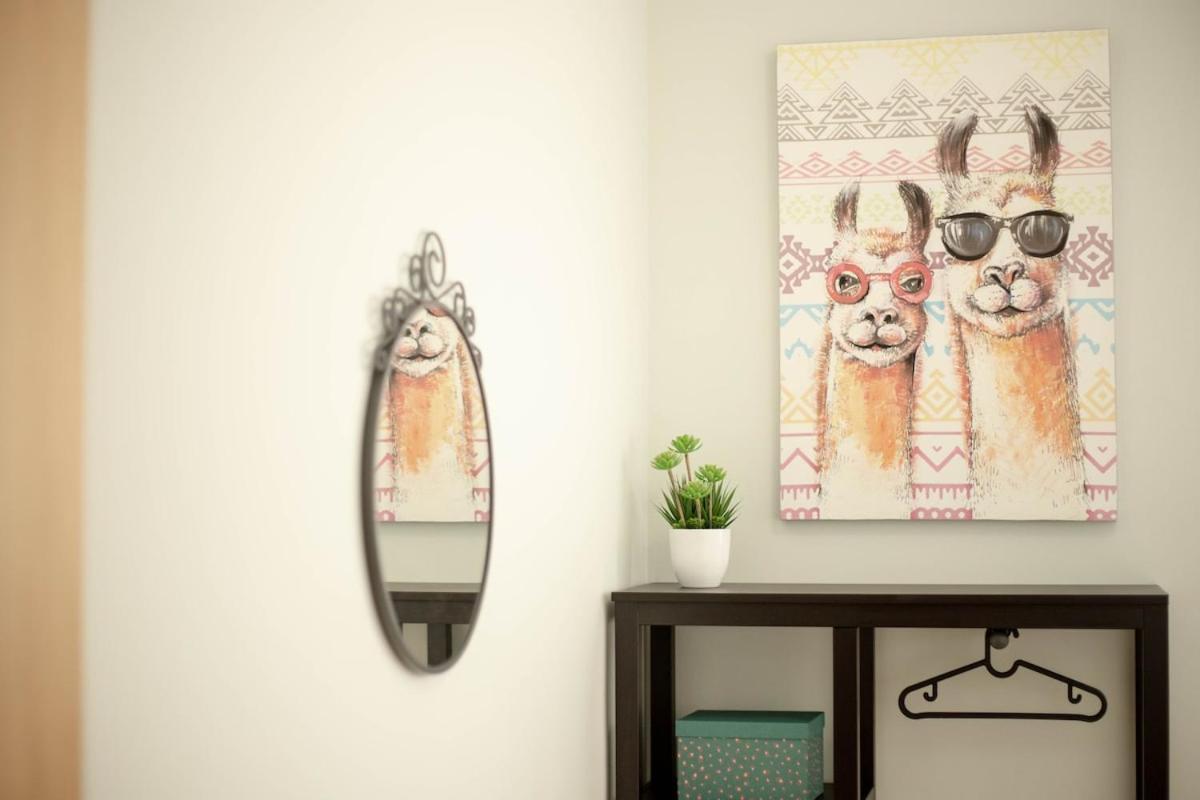 -Malagasunapts- Stylish City Centre Pool&Parking Ngoại thất bức ảnh